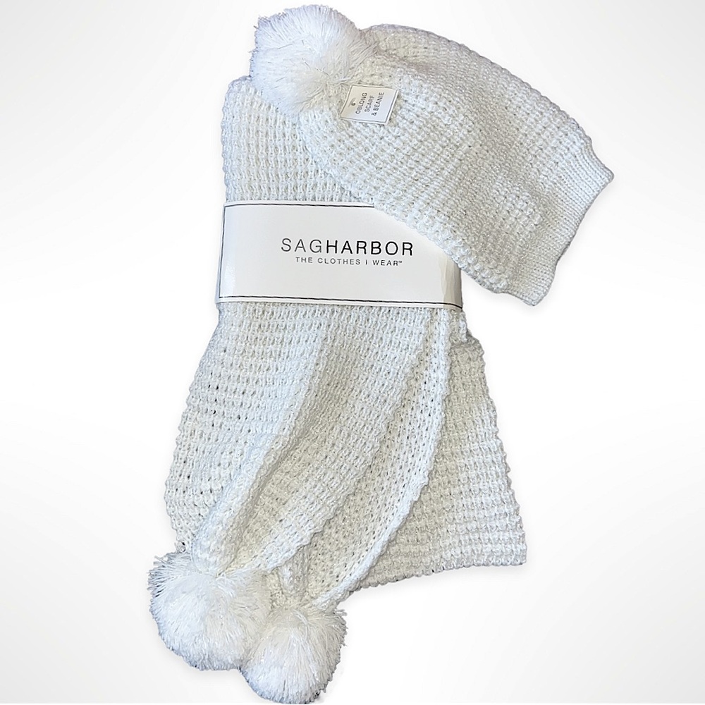 Sag Harbor White oblong Scarf W/ Beanie NWT Set
